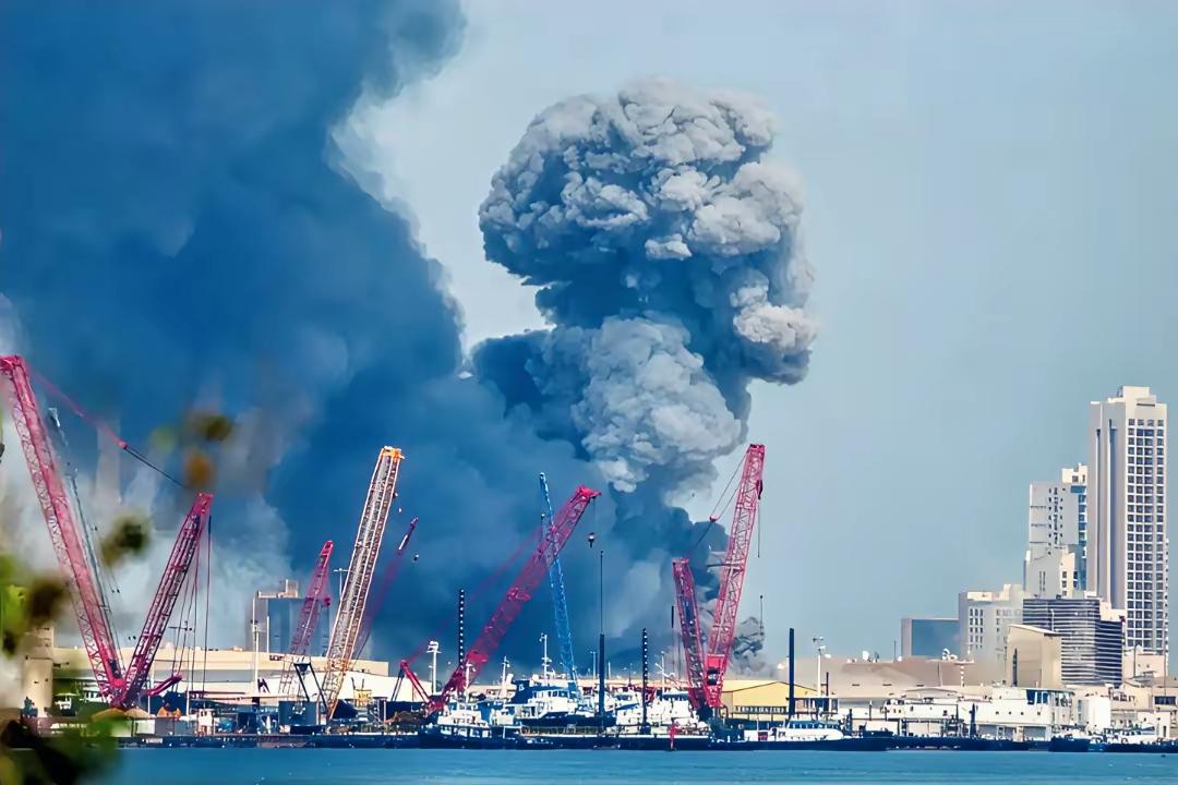 真给英国点赞！这波“高端操作”我看笑了不得不夸一句：大英帝国，办事效率就是