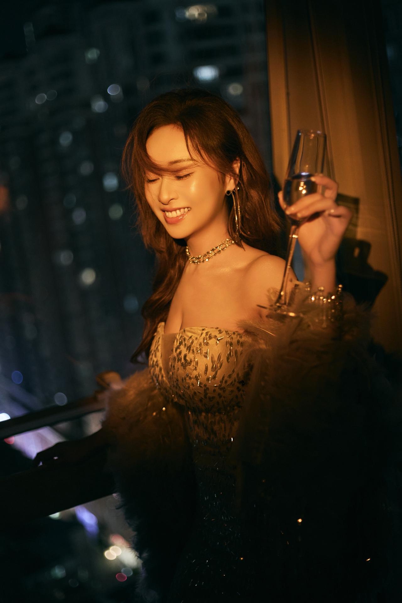 夜景人像深圳摄影师约拍人像约拍陪拍摄影师氛围感