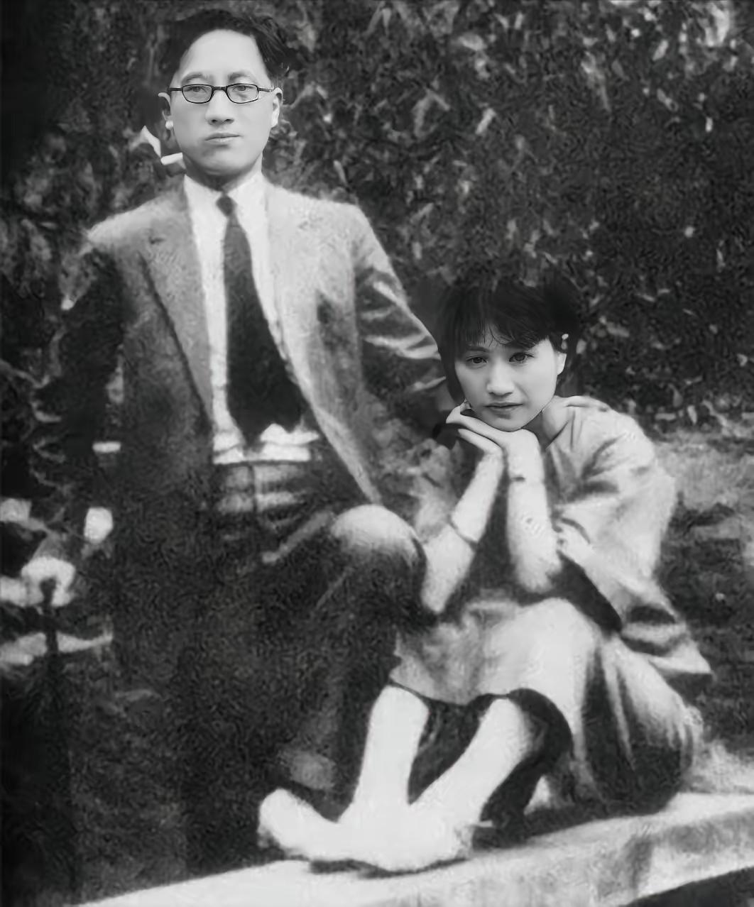 1931年，徐志摩去逛青楼。深夜回家时，见妻子陆小曼已睡，便蹑手蹑脚爬上床。不料