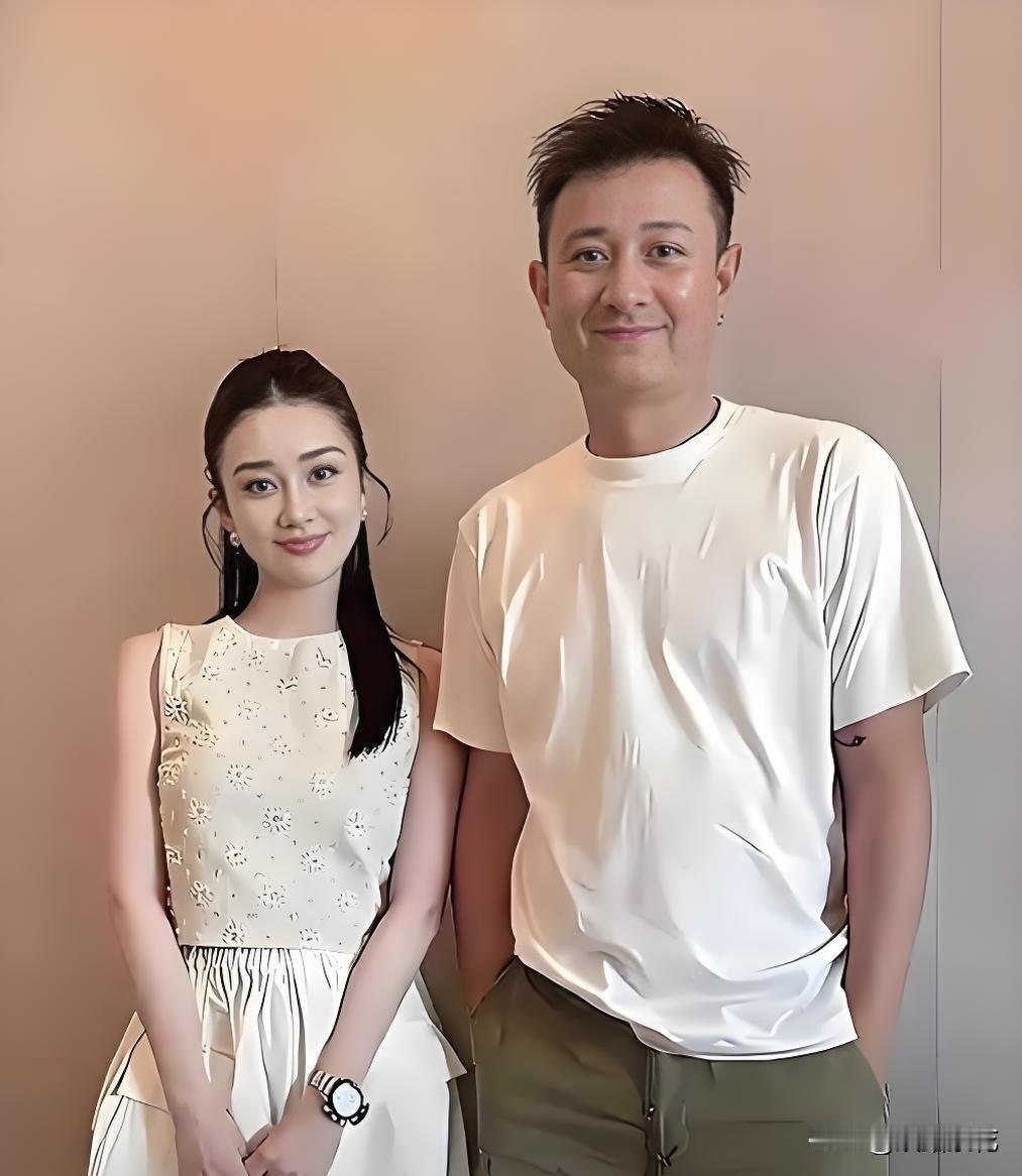 有一件事情。我非常想知道答案！那就是文章和姚笛同样卷入一场舆论风波，为什么结