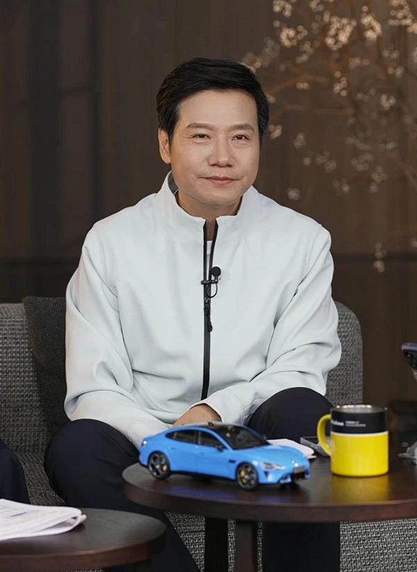 对于外界称雷军是“营销大师”，他明确表达对该标签的抵触，直言现在听到“营销”两个