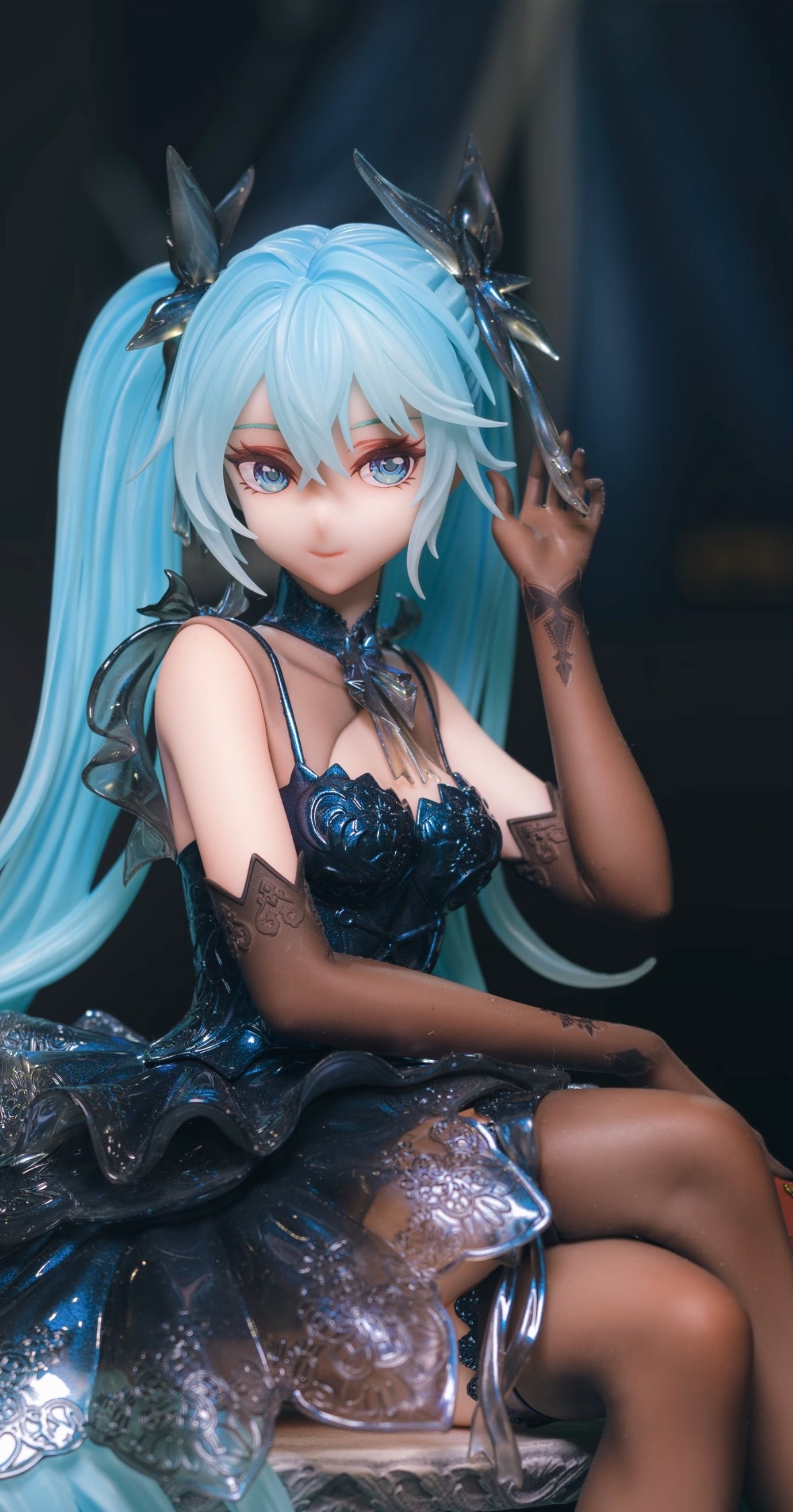 初音未来——永夜未央这次展出的没有玻璃罩，看上去清爽多！动漫仲夏狂欢季夏日潮玩谷