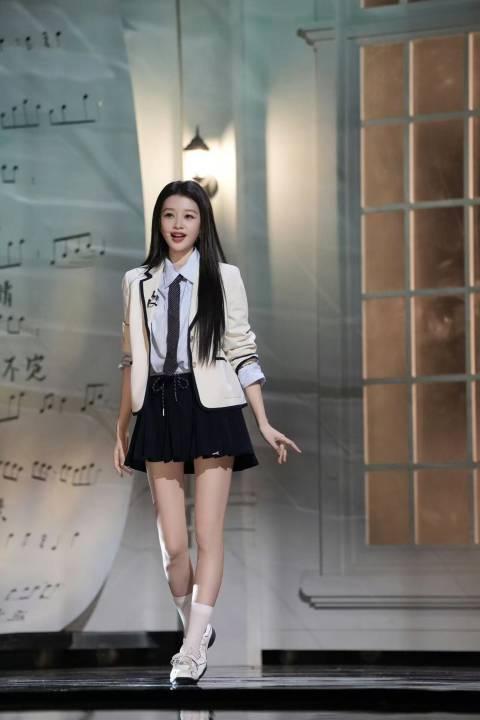 孙怡腿长的烦恼孙怡腿长买不到合适裤子孙怡老买不到合适的裤子👖