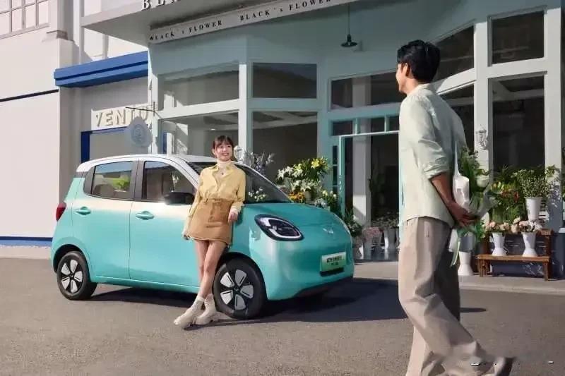 你知道中国5大汽车集团吗？1、比亚迪集团：包括比亚迪、腾势、仰望、方程豹等。