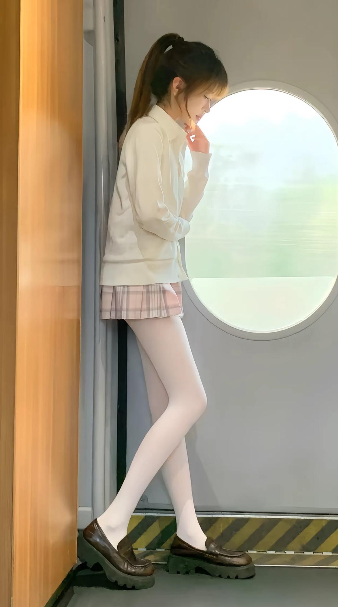 有什么好的手机壁纸推荐清纯少女