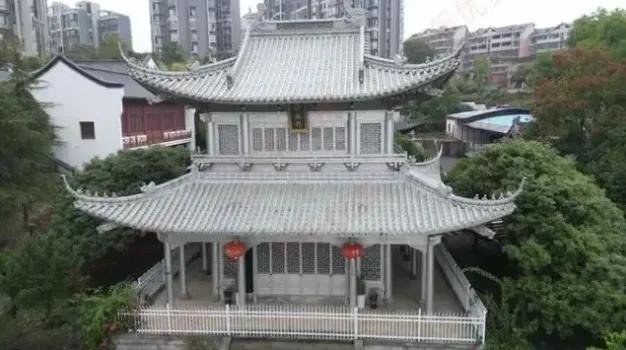 每克白银6.88元，相当于市场价四分之一！这座用2.5吨白银砌成的天下银楼，明明