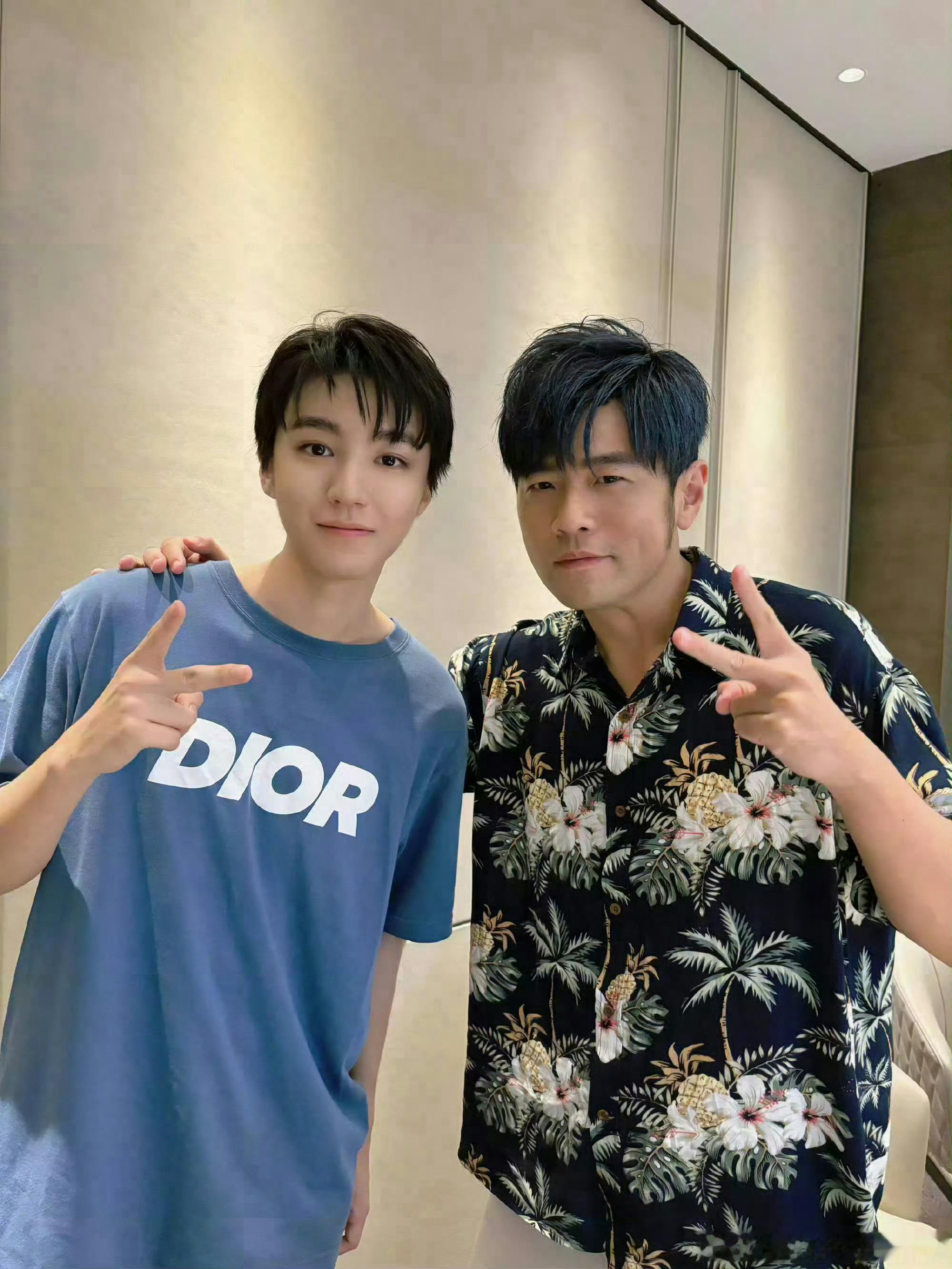 马上周杰伦就要过生日了！坐等王俊凯明天送祝福