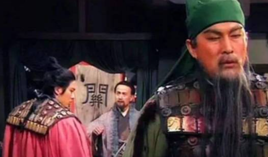 很多人认为刘封目光短浅，不肯出兵援救关羽，直接造成荆州丢失、隆中对破灭，后续夷陵之战、刘备病逝都由他