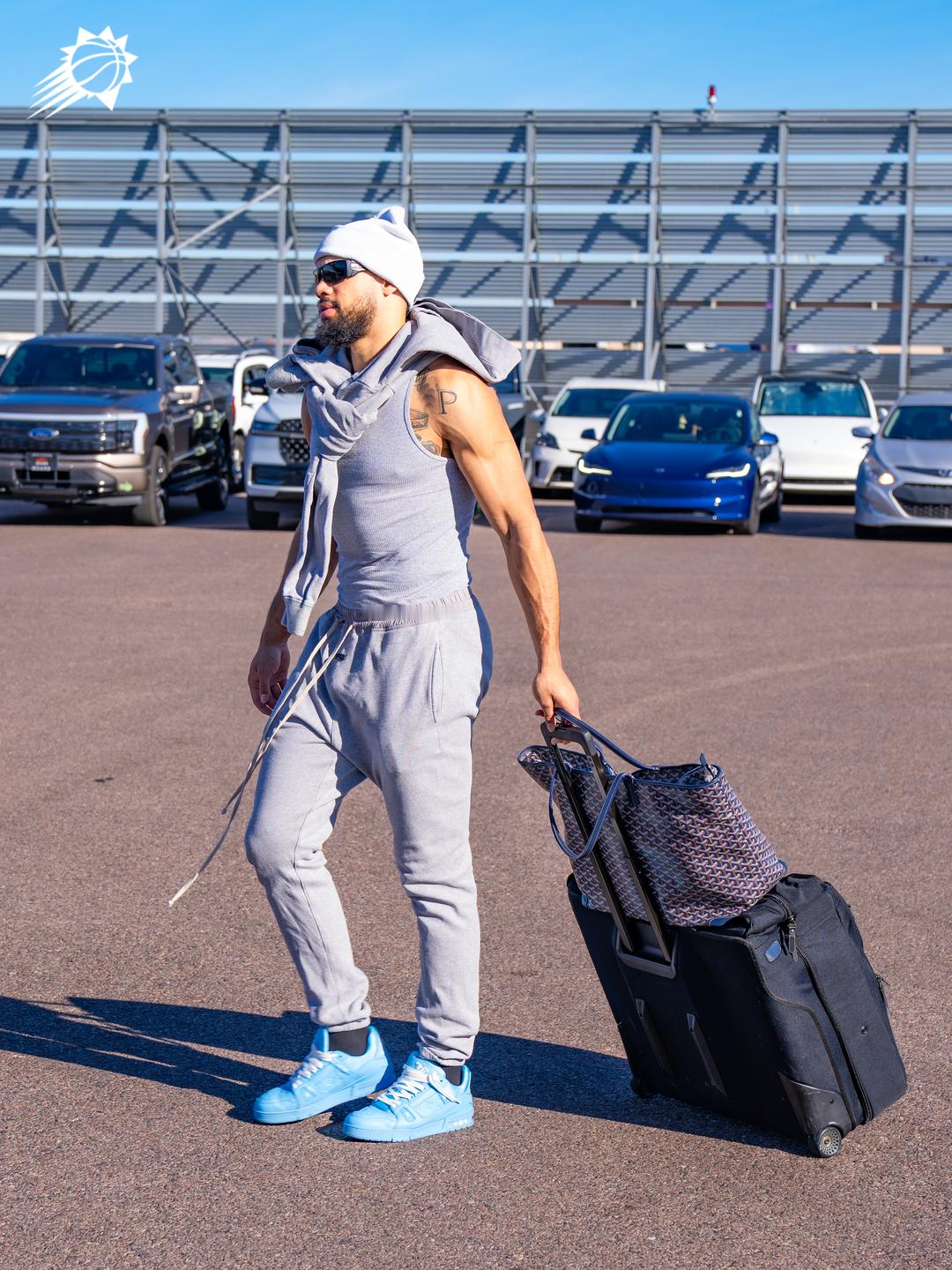 太阳整装起飞✈️☀️两连客路上见！菲尼克斯太阳旭日东升