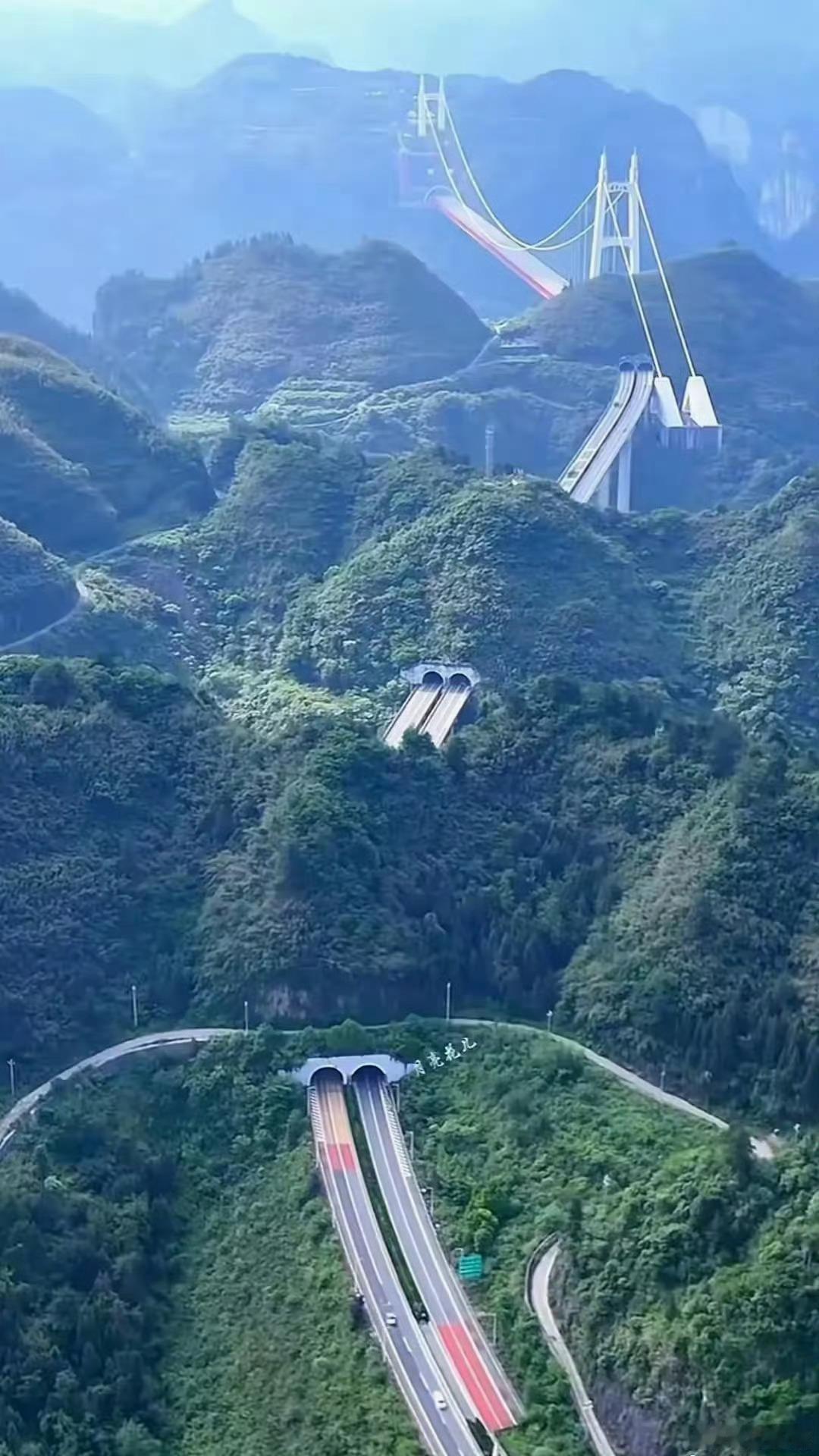 这样的地理环境建桥，唯中国有能力做到。