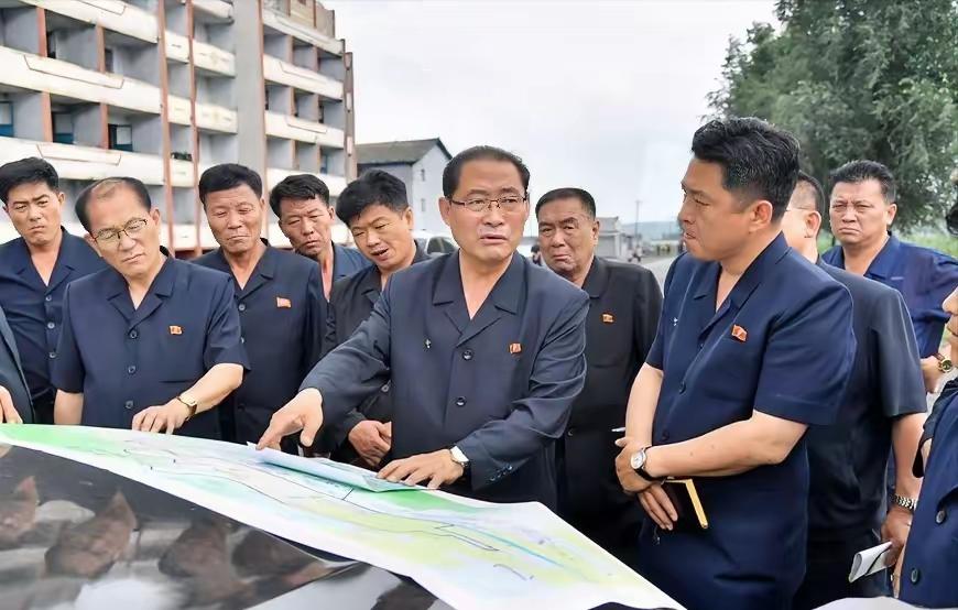 成了，朝鲜访华。中国正式宣布，朝鲜劳动党中央委员会政治局常务委员会委员、朝鲜民主