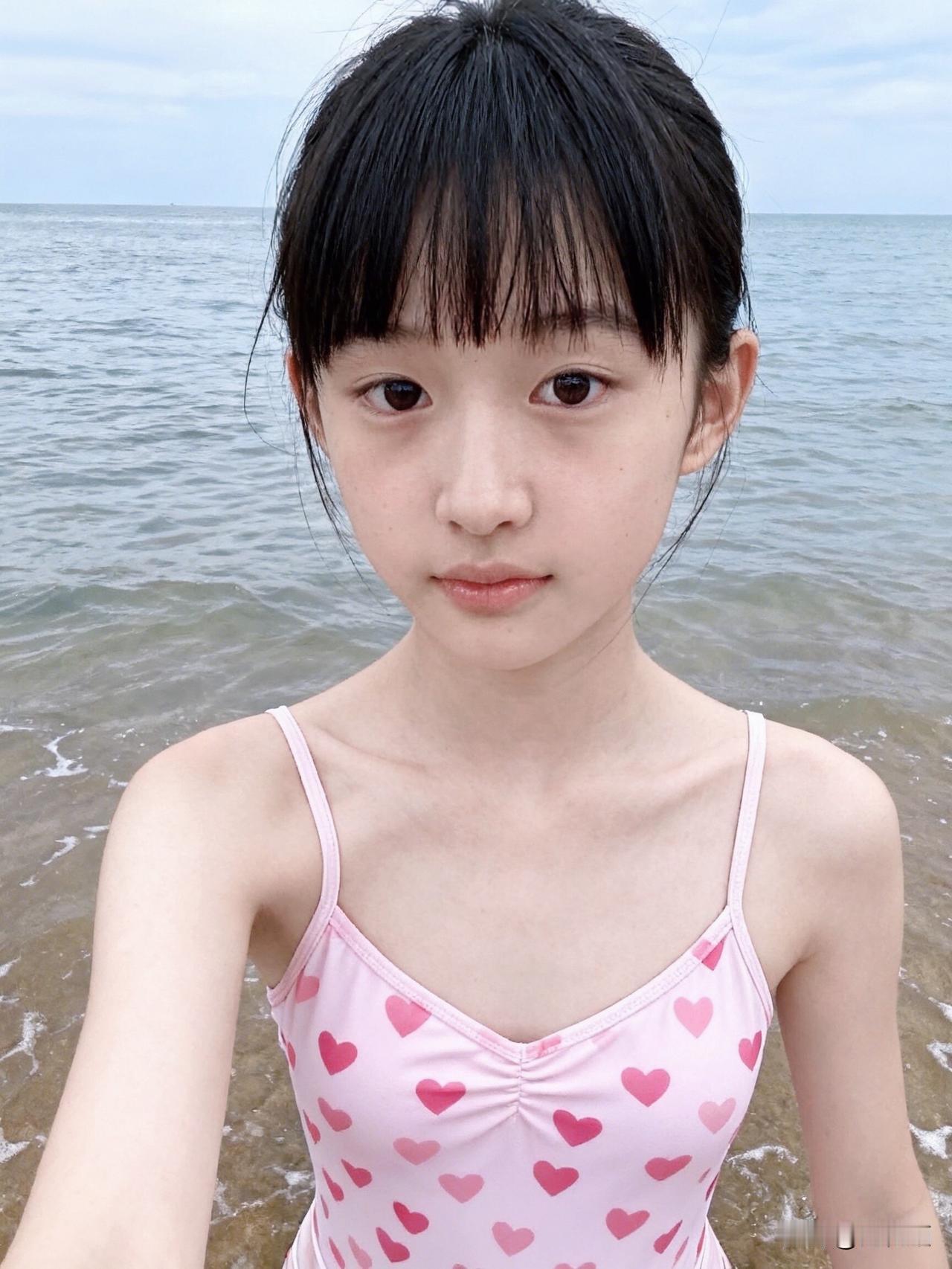 青春的气息，甜甜的样子小清新女生写真清纯甜美的样子漂亮吗清秀