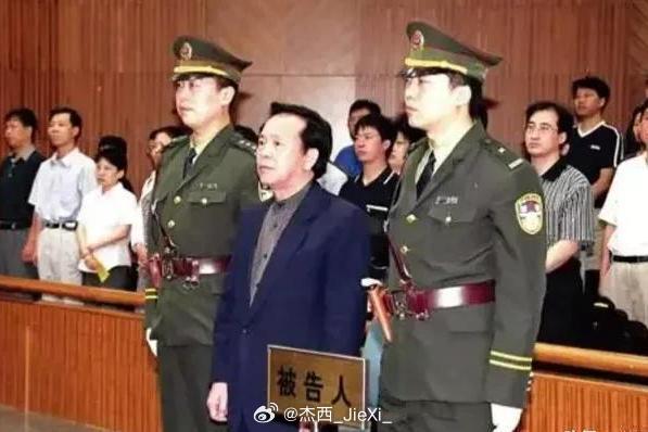 上一个广西引发震动的是他​​​