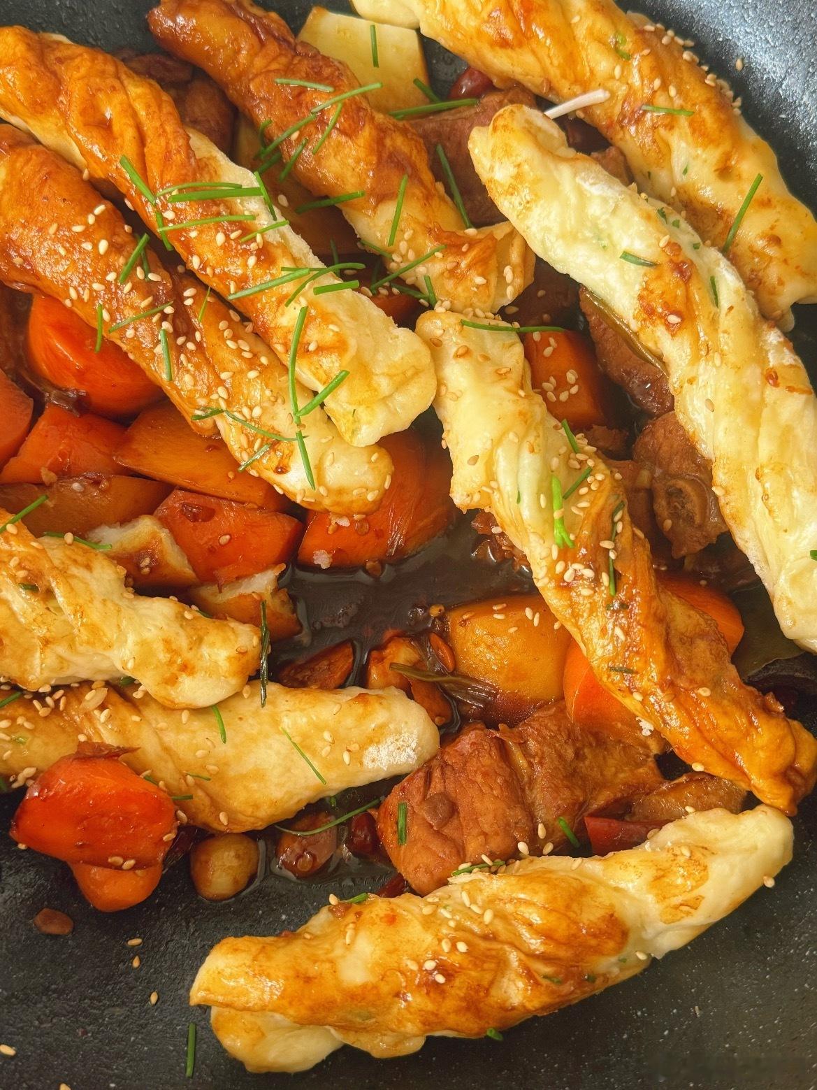 学到了个新吃法🥩排骨炖花卷！一锅出最适合我这种不想洗碗的懒人只要掌握好🔥，排