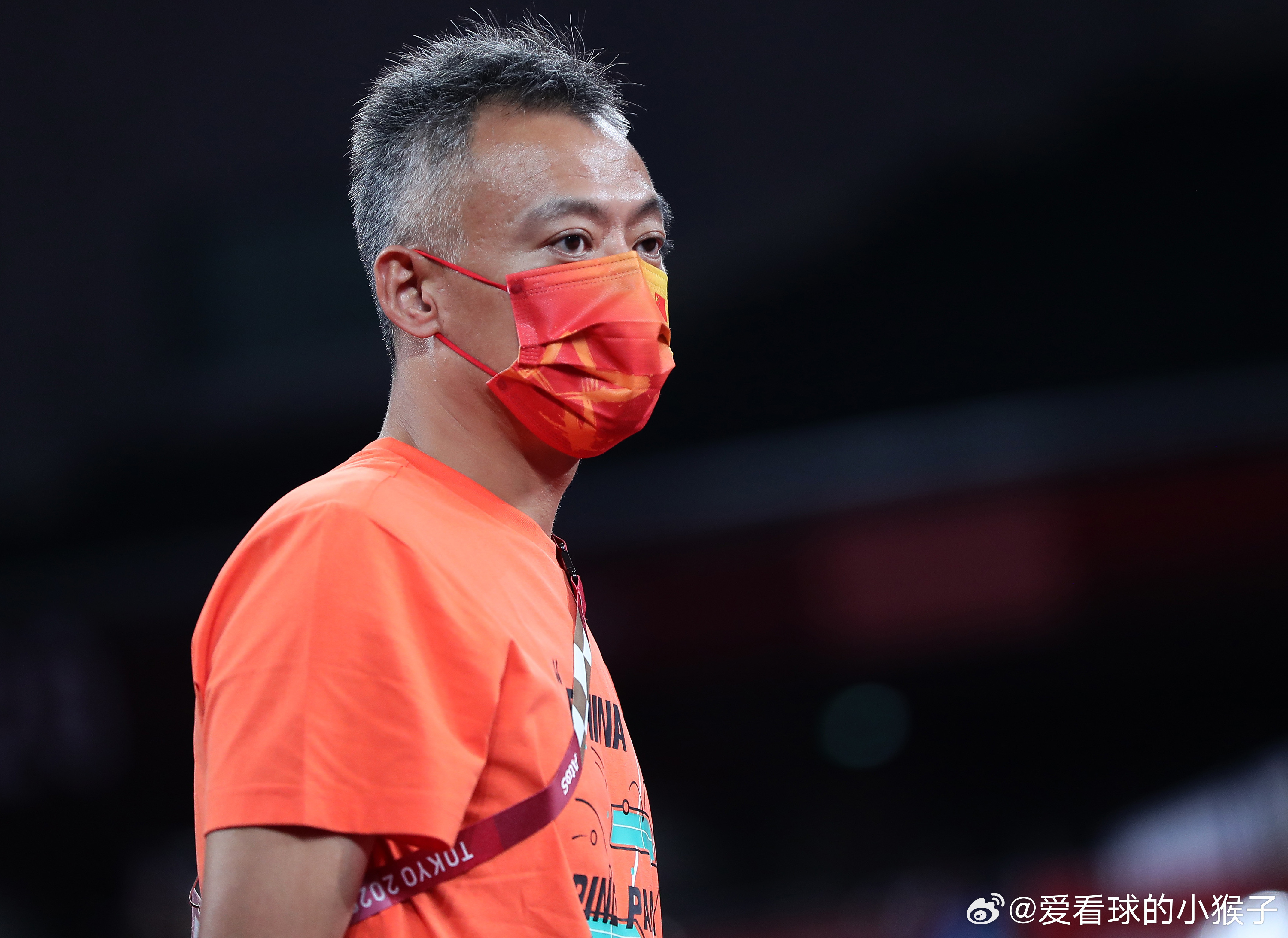 #孙颖莎秦志戬#🏓名古屋亚运会，国乒总教练秦志戬带队出征，孙颖莎身兼女团、女单、混双三项参赛，是队