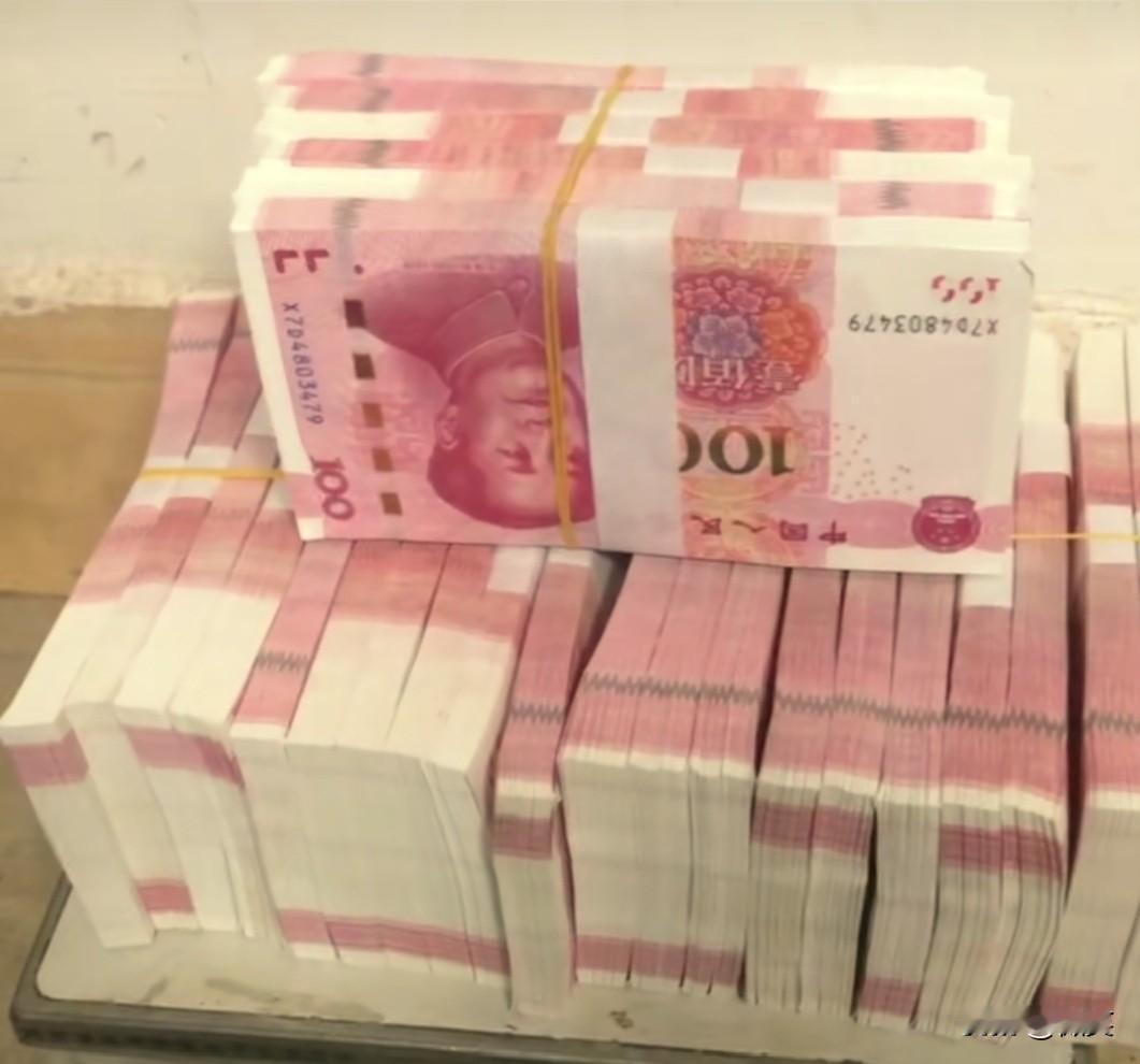 今天肠子都悔青了！不是我把300克黄金卖了，而是我把卖黄金的钱，拿去买了20