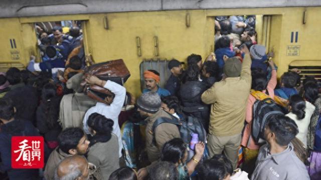 现在压力已经全部砸在莫迪头上了。新德里红堡地铁站自杀式爆炸事件，点燃了印度的民族