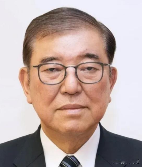 万万没想到，日本前首相一句话，就让日本政客彻底沉默了！他公然表示，如果日本敢对中