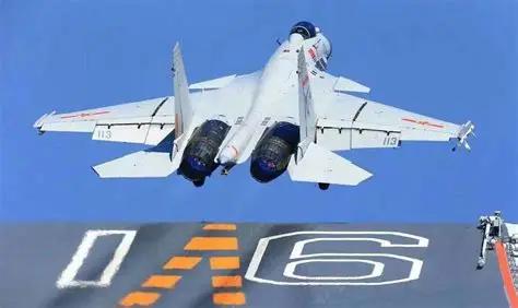 歼-15空战到底能不能完胜F/A-18？说句戳破滤镜的实话：歼-15