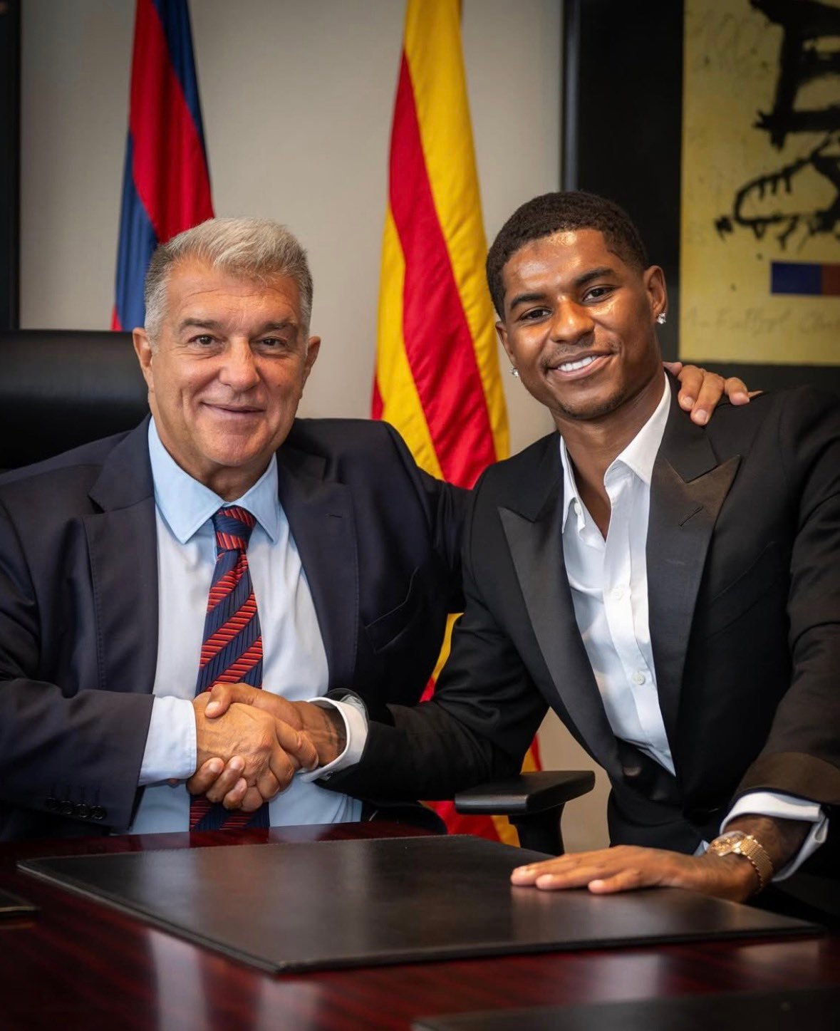 马卡报记者MatteoMoretto：曼联不会降低已协商好的对拉什福德的买断费