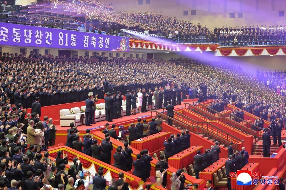 朝鲜劳动党成立８１周年庆祝演出举行朝中社平壤１０月１１日电　与意义深远的１０月节日一道，对主体革命的