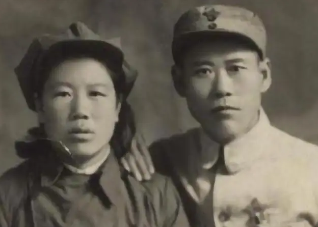1939年，国民党第27集团军司令策划了震惊世界的“平江惨案”，造成了新四军上校