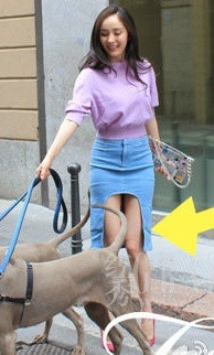 杨幂杨幂米兰神图迪丽热巴与杨幂公司存在关联迪丽热巴与杨幂公司联系方式相同天伊娱乐