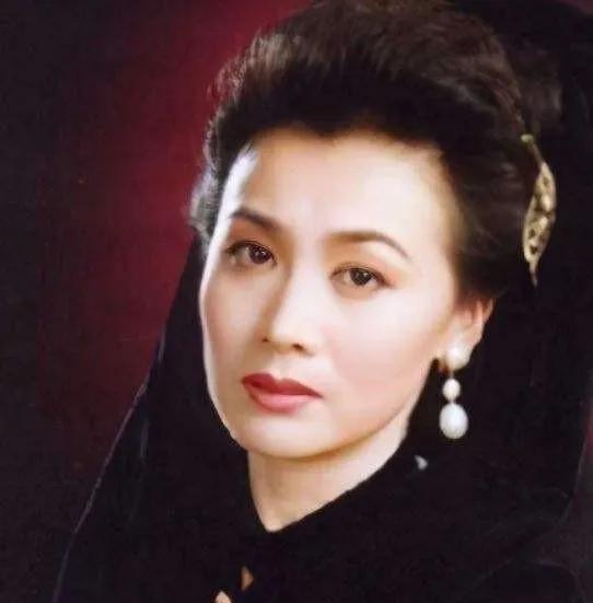 李媛媛比朱媛媛更惨！女明星不能用媛这个字取名，朱媛媛、李媛媛、徐熙媛，三个女明星
