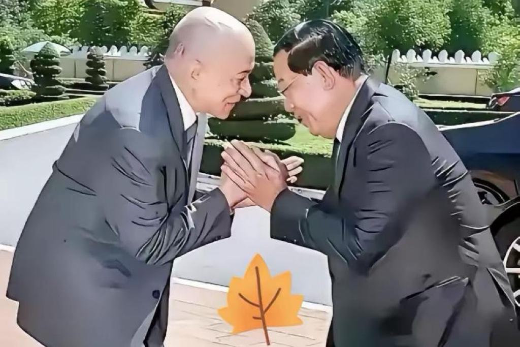 讲个挺扎心的事儿。柬埔寨那个国王，西哈莫尼，可能是全世界最不像国王的国王了。