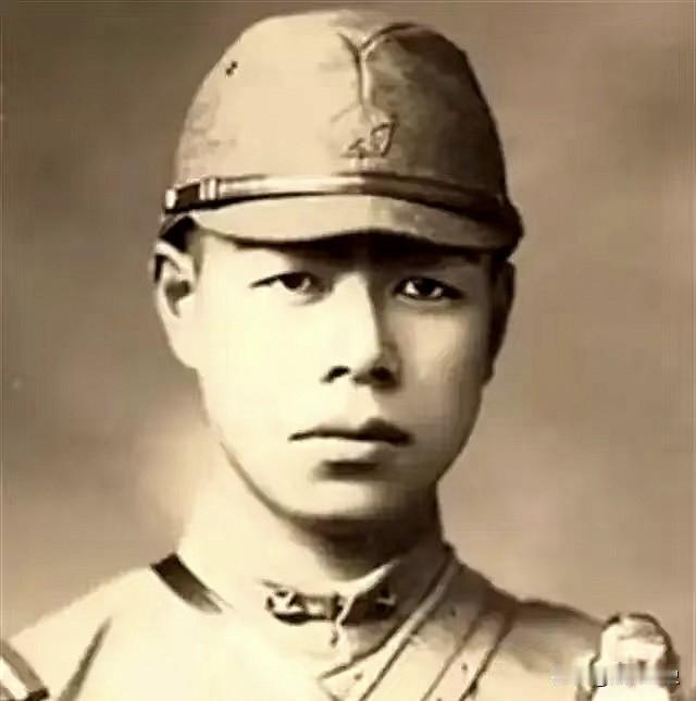 有一位名叫福健一夫的日本人，毅然反抗本国侵略者，拼死掩护中国战友，独自击杀二十名