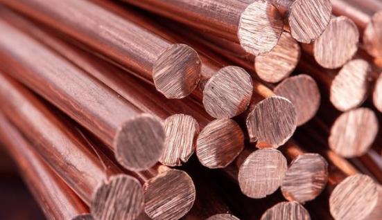 被中国稀土拿捏后，老美又盯上了“铜”，妄想用它来掐中国脖子，确实，中国缺“铜”也