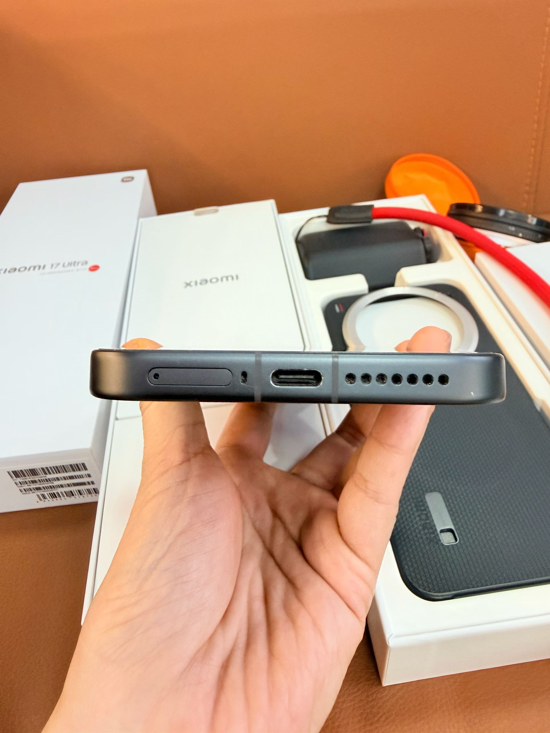 精品二手机小米17Ultra16+512G银黑带专业摄影套装，电池效率98%