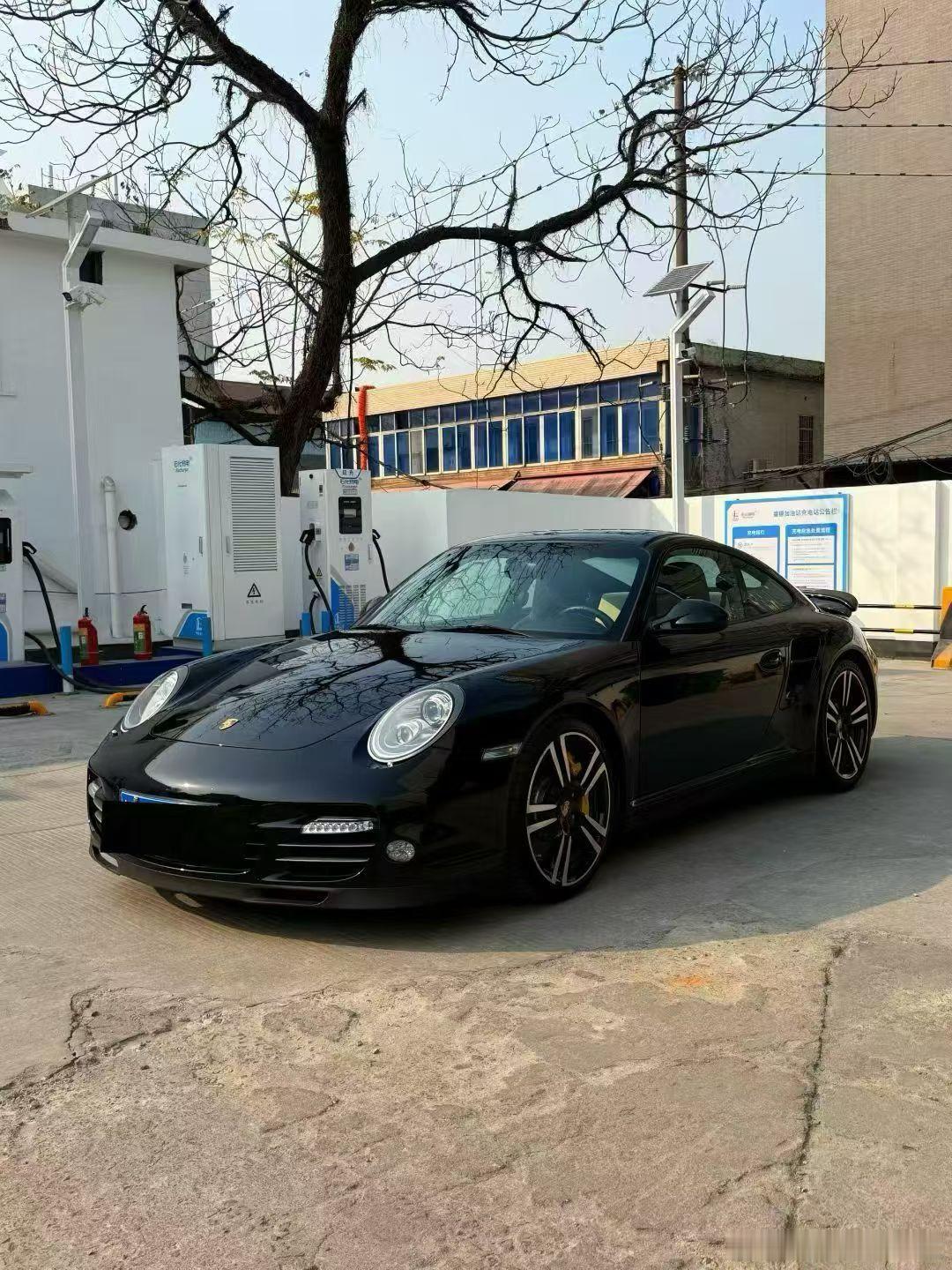 保时捷997turbos ，10年实表3.6万公里，非常新