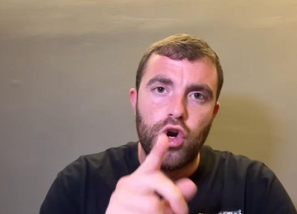 🗣️罗马诺：“克罗斯被重返皇马加入管理团队的可能性所吸引。克罗斯很动心，接触正