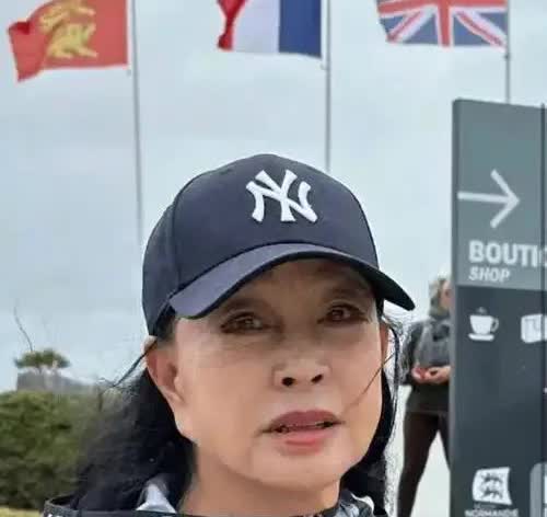 一觉醒来，刘晓庆的黑粉们后槽牙都要咬碎了，不是因为她第二次偷税漏