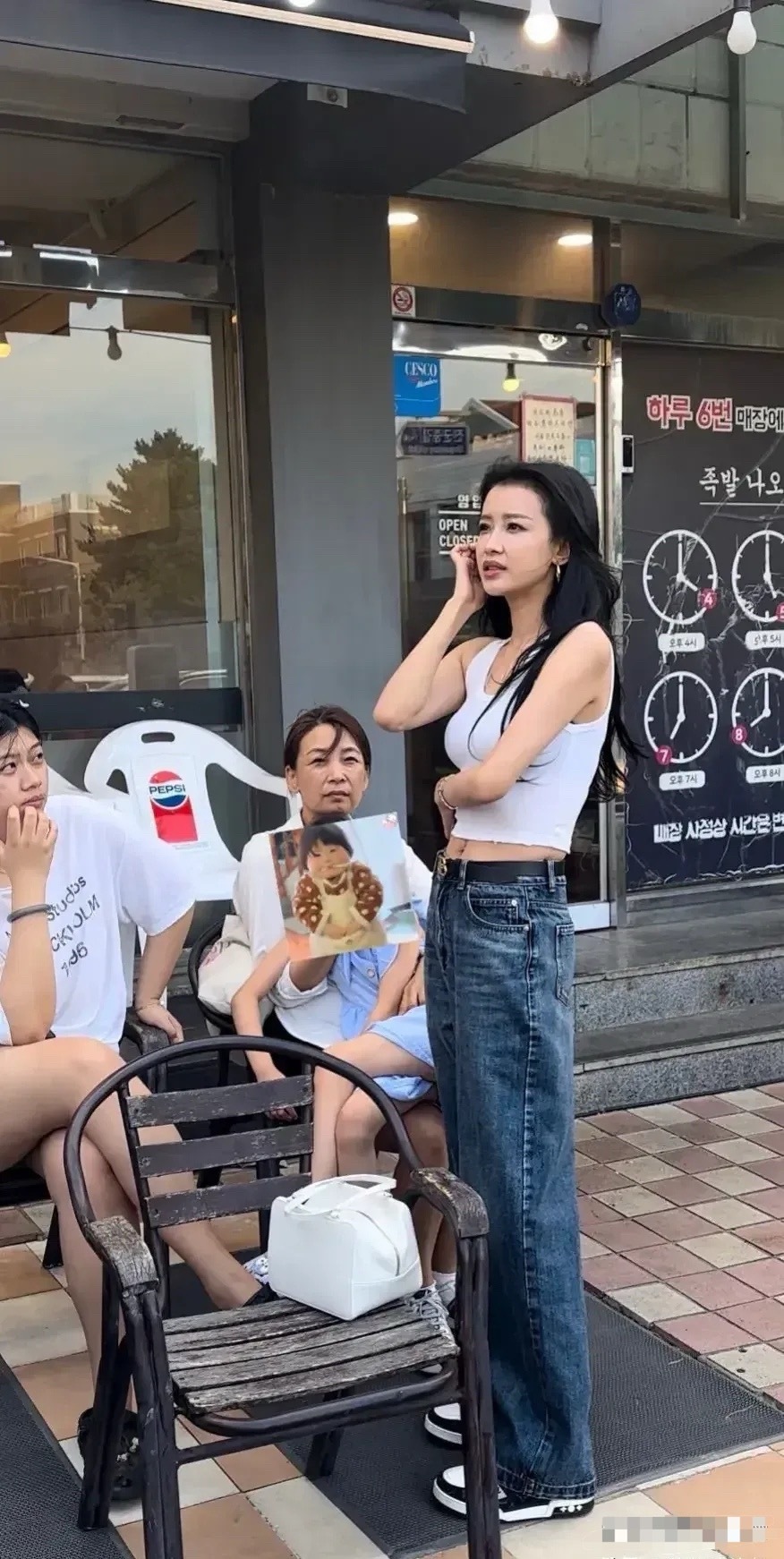 难怪那么多人对她念念不忘，真人是真的特别漂亮￼