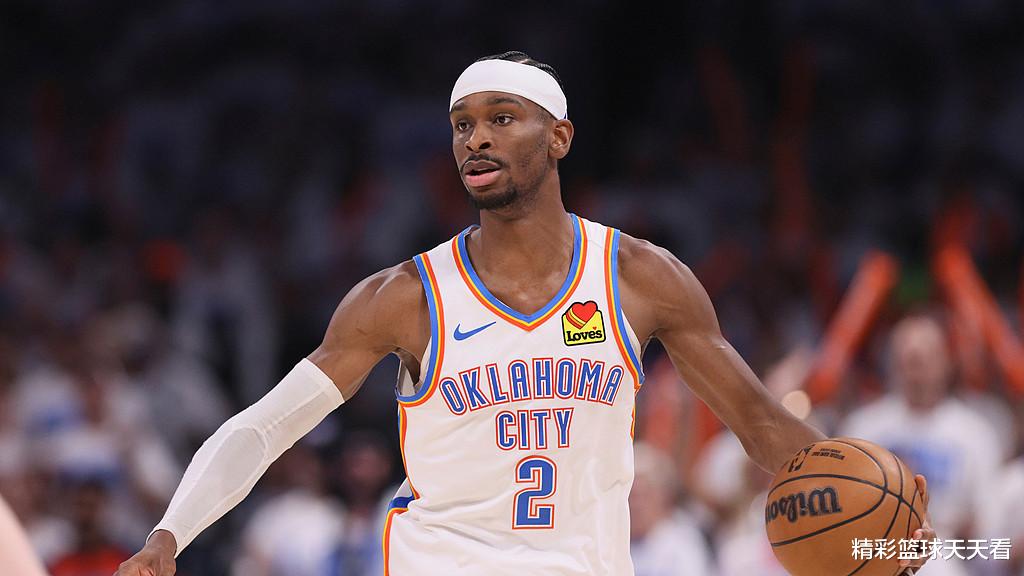 美球迷：雷霆是联盟最强球队，本赛季总冠军大概率还是雷霆，没有太大悬念，但为什么大