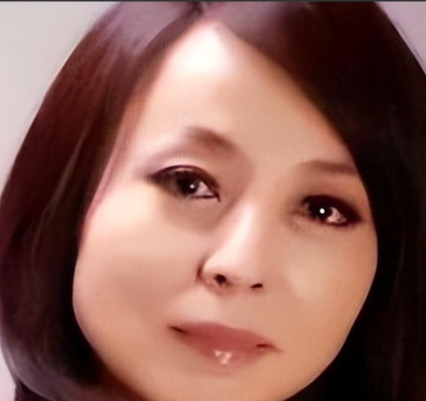 2005年，41岁河南女富豪李巧林爱上22岁男下属，没曾想，50岁那年，她不惜冒