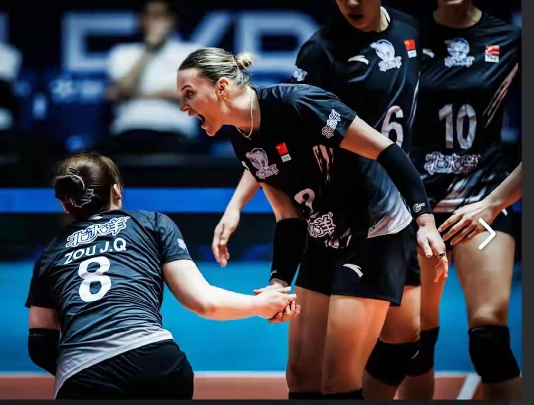 哈萨克斯坦女排的发球并没有多么冲，甚至还不如国内B级联赛的浙江女排三轮大力跳发那