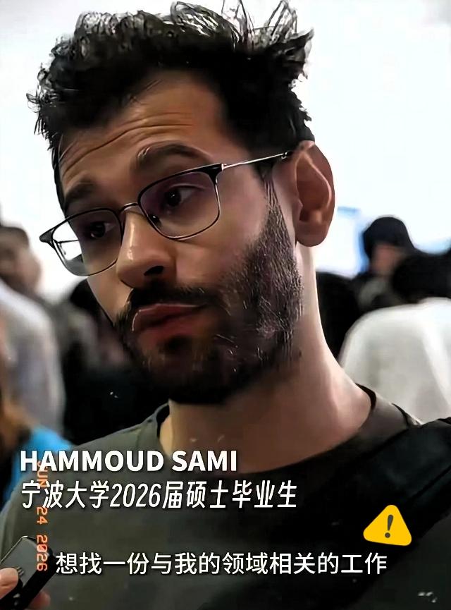 宁大，你的我国学生呢？宁波大学最近火了，因为一条“热心服务留学生”的新闻。