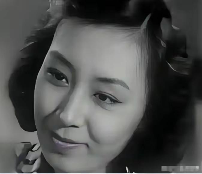 北京电影制片厂的台柱子女演员，78岁被亲儿子打死，儿子转头就自尽了。当年火遍全国