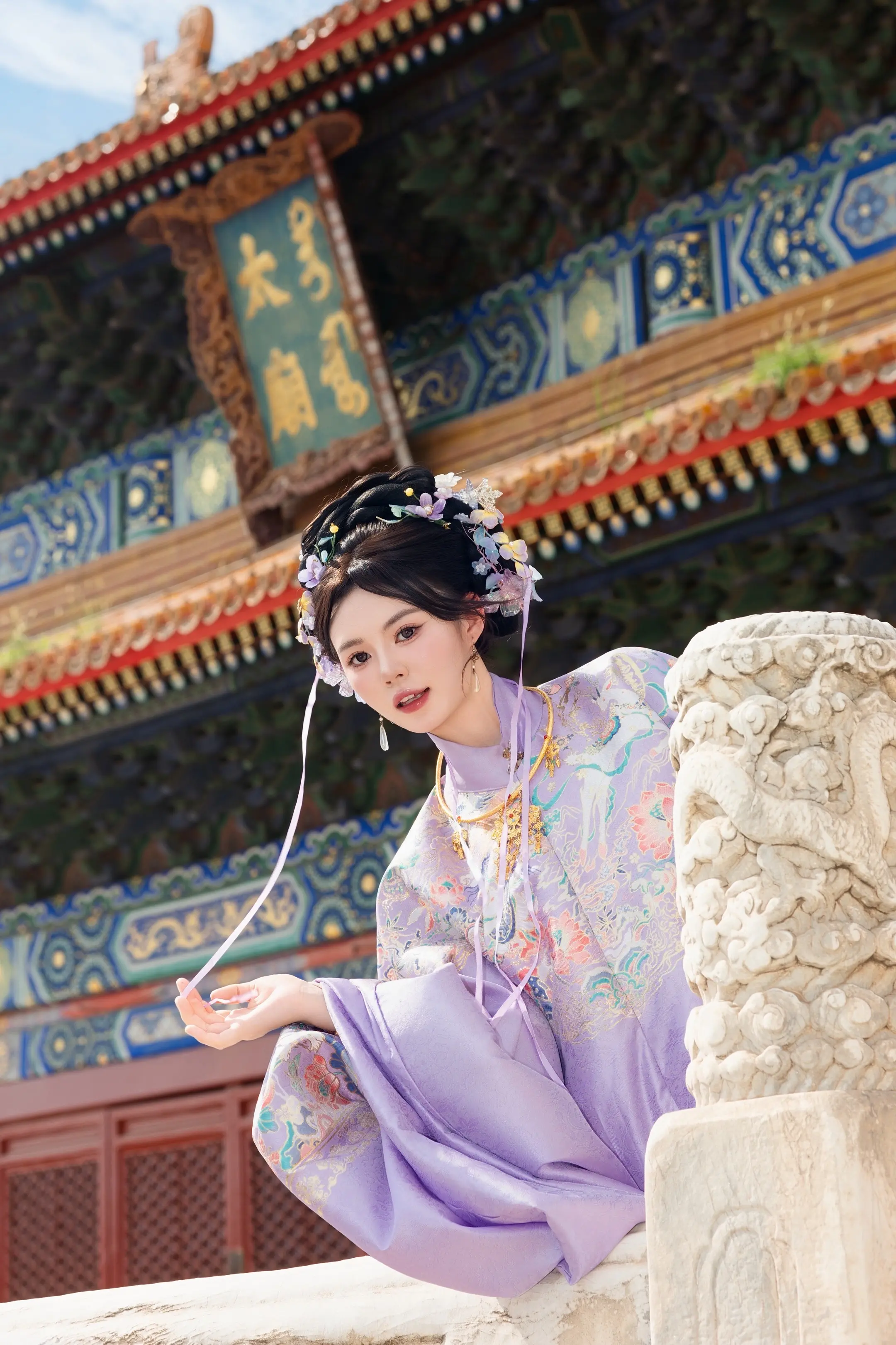 紫衫赴太庙，清风揽旧年
