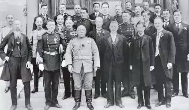 民国为何继承清朝条约？民国初立，万象更新，热血志士无不期盼着与旧世界彻底决裂