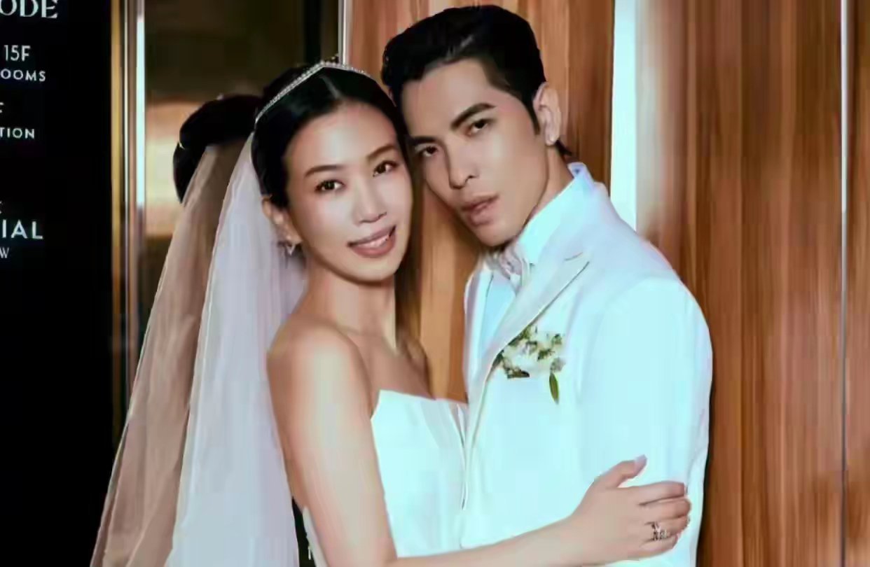 向太又曝干儿子萧敬腾感情直呼林有慧“这个女的”暗示女方不简单开始做自媒体的向