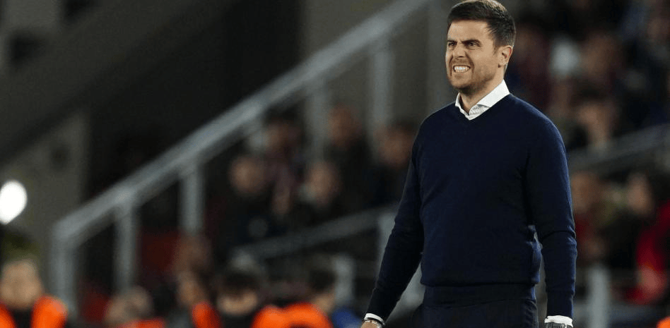 奥萨苏纳主帅: 佩德里处于另一个级别, 他是世界最佳中场