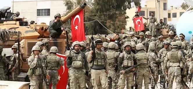 就在全世界都盯着美伊互怼的时候，一个让人没想到的事儿发生了——土耳其跳出来，不但