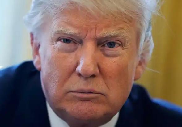 特朗普封锁伊方港口后，全世界都在等伊方反击，毕竟伊方一直走强硬路线，可没想到，1