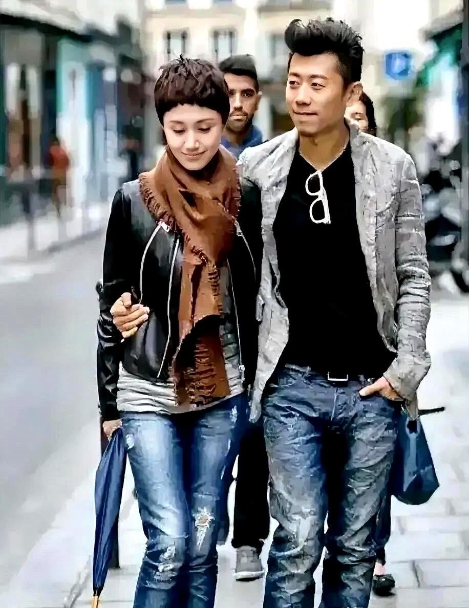 零绯闻，零代言，袁泉夏雨这对夫妻把“隐身术”玩到极致。网友扒出：结婚14年，微