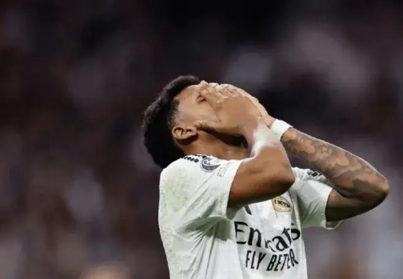 阿隆索治下的皇马，让多少球员迷失了自我1.罗德里戈，曾经的亿元先生，如今只能枯