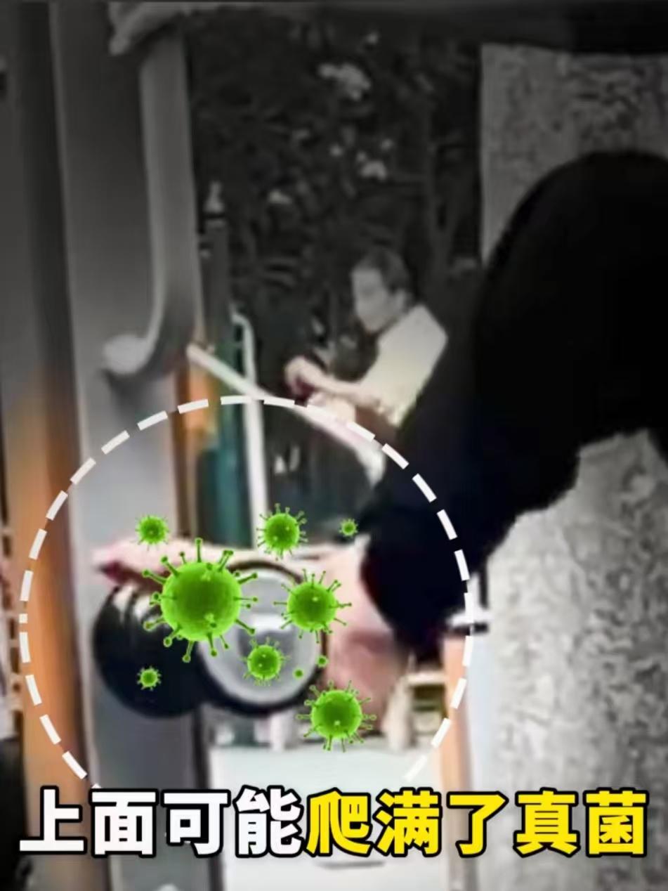 天津西沽公园阿姨搓脚引争议！这公共器材到底是健身的还是“搓脚石”？好好的公共健身